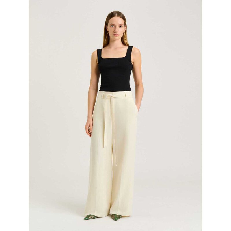 Veronika Maine Square Neck Tank image number 3